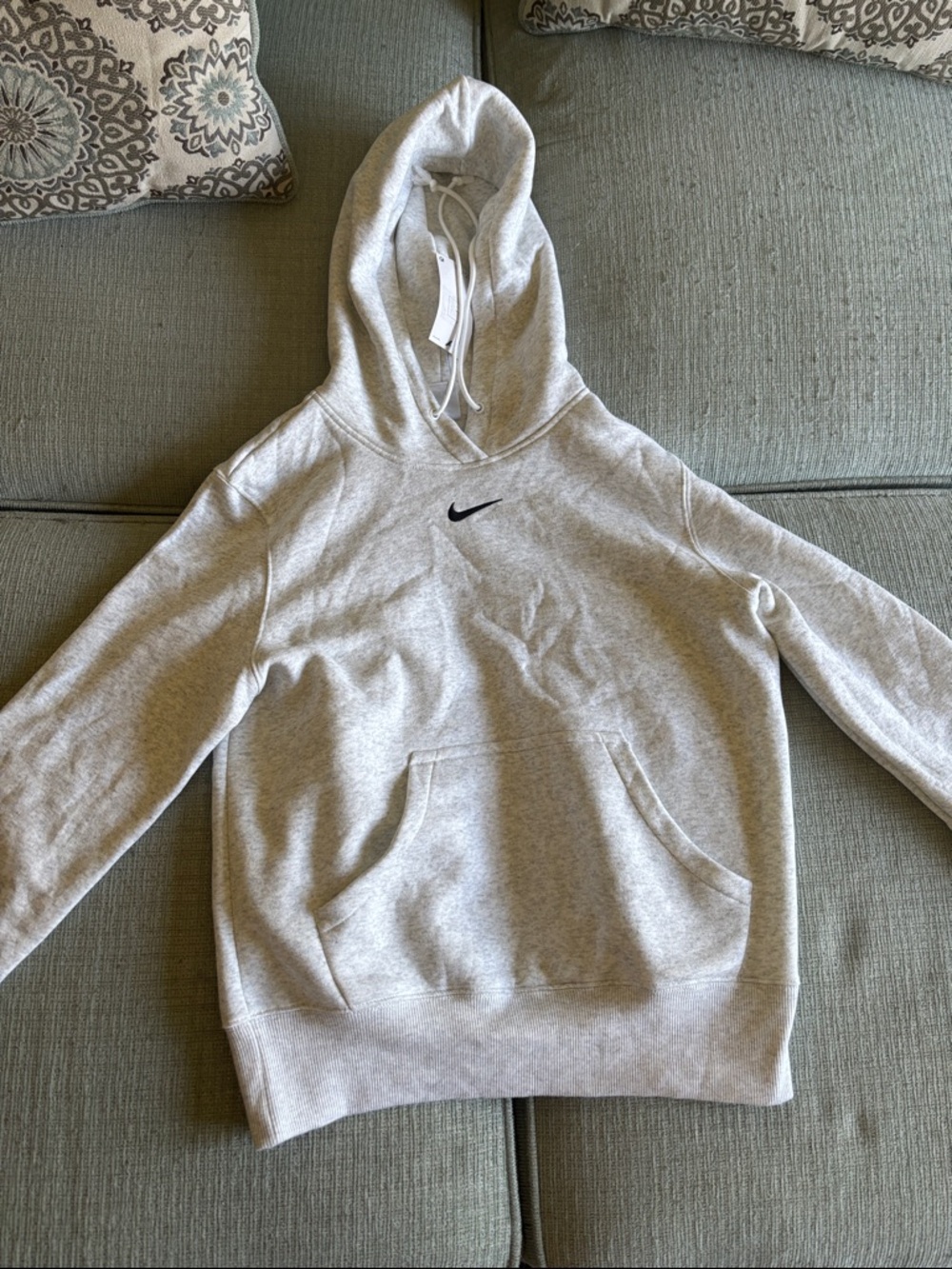 Nike Heather Gray Women's Pullover Hoodie with Black Swoosh